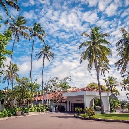 Tangerine Beach Hotel Kalutara Exterior photo